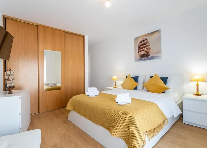 아파트 Sunshine By Ammonite&cо