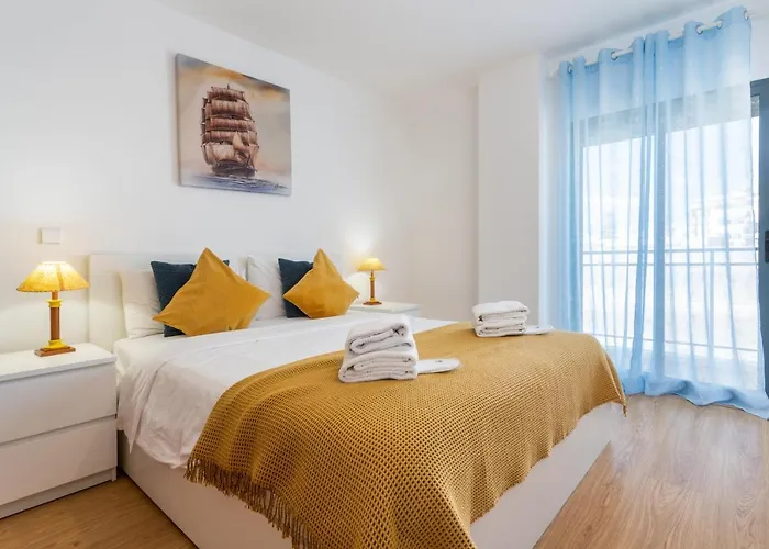 Sunshine By Ammonite&cо * Olhão