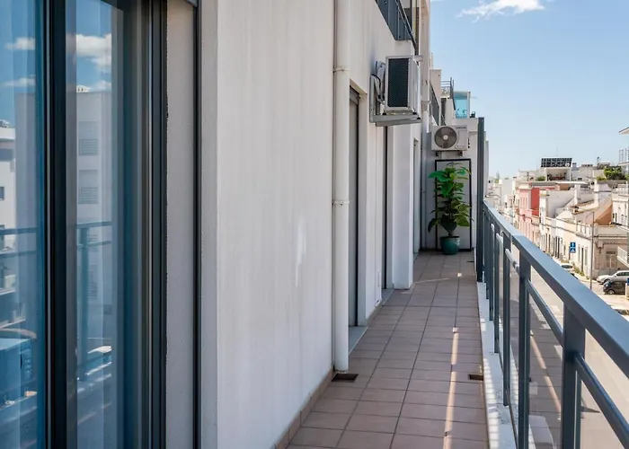 Sunshine By Ammonite&cо Olhão